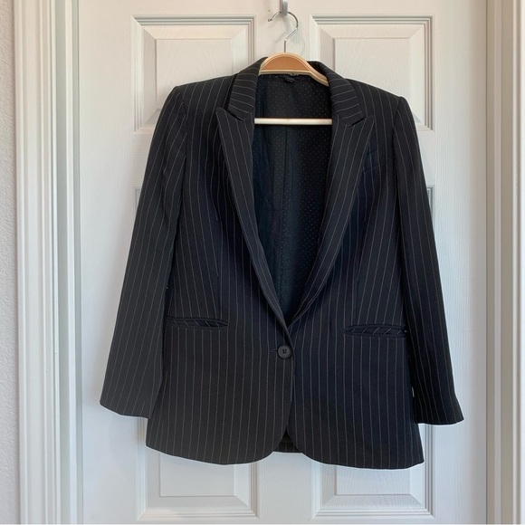 NWOT Express Black White Pinstripe Boyfriend Blazer Jacket - Picture 3 of 8